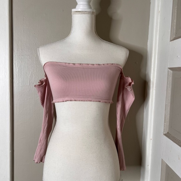 Women’s off the shoulder long sleeve crop top - Picture 2 of 3